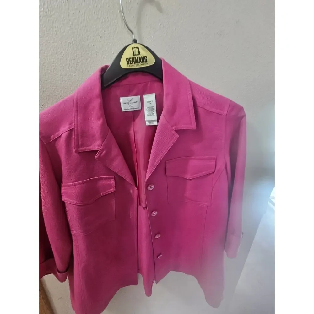 Petite bright stylish
